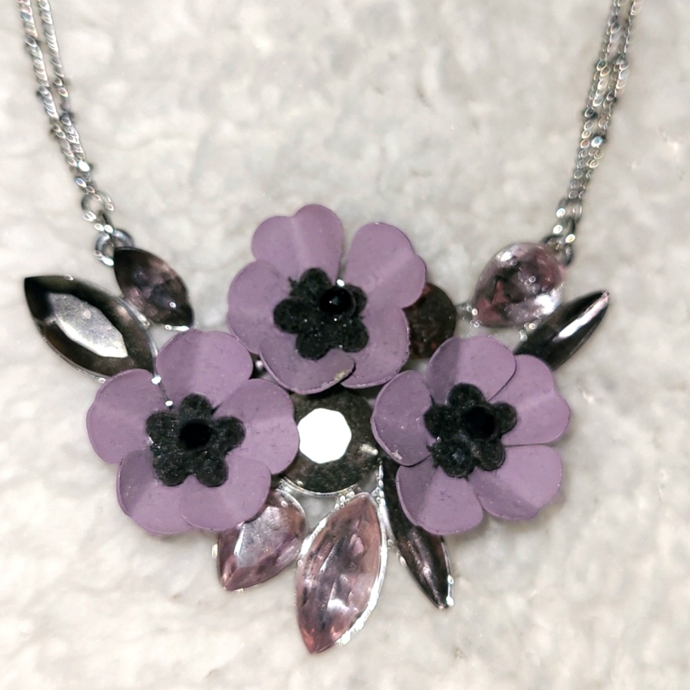 Simply Vera Vera Wang Purple Flower Choker Style Necklace